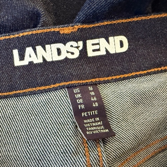 Lands' End Women's Navy ankle Jeans/size 16 - Picture 9 of 10